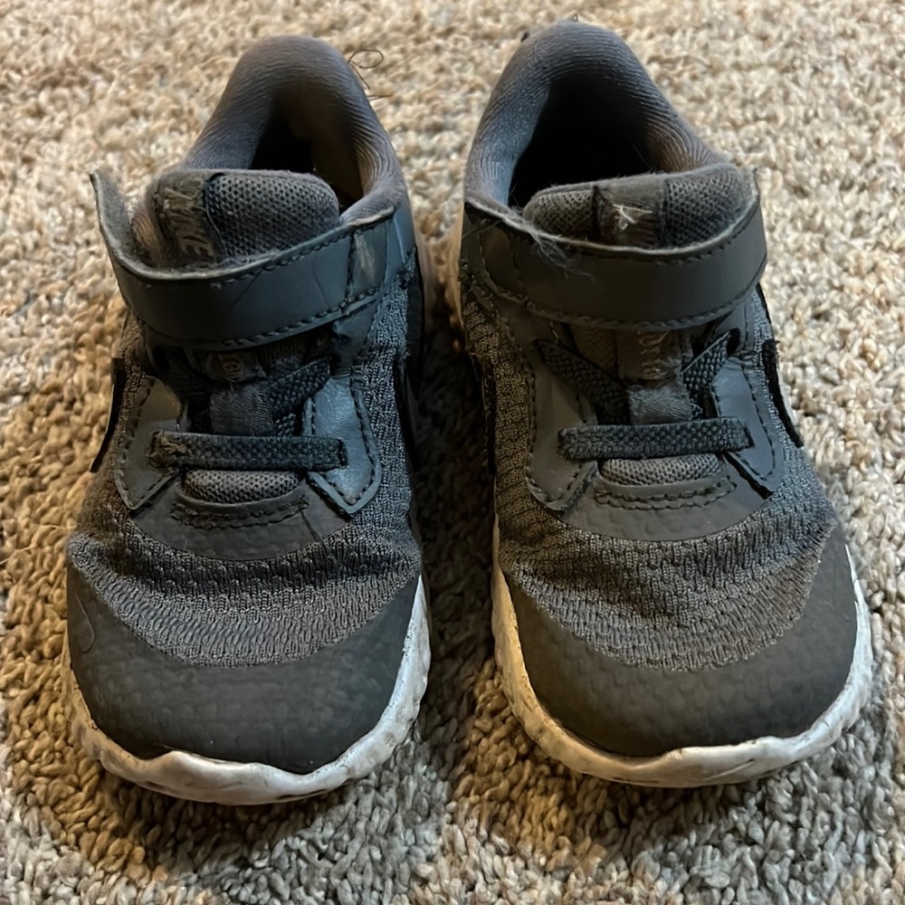 Toddler Nike Sneakers, Used Play Condition, Size 7
